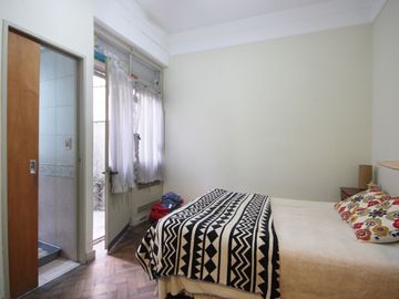 VENTA PH EN CABALLITO CON TERRAZA 300 METROS TOTAL