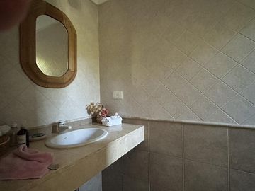 Casa al lago en VENTA en Los Castores, Nordelta. 4 ambientes
