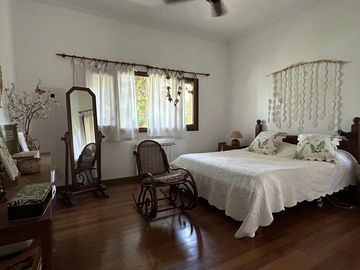 Casa al lago en VENTA en Los Castores, Nordelta. 4 ambientes