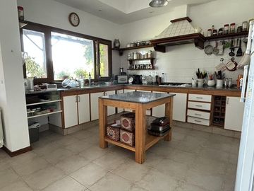 Casa al lago en VENTA en Los Castores, Nordelta. 4 ambientes