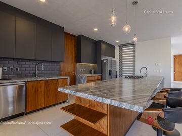 Casa de lujo en venta en Hacienda San Acasio en coto.