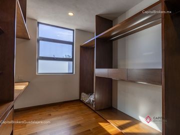 Casa de lujo en venta en Hacienda San Acasio en coto.