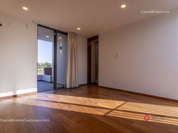 Casa de lujo en venta en Hacienda San Acasio en coto.
