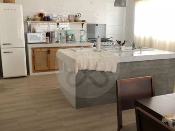 CASA EN VENTA - FRACC. JOSE COLOMO Casa en venta en Jose Colomo
