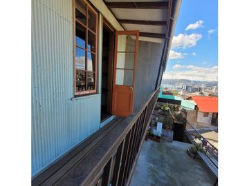 Casa tipo departamento en venta - Cité Robert Bier, Valparaíso