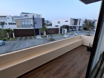 -Residencia en venta en Punta Tiburón, Residencial, Marina y Golf, Riviera Ver.