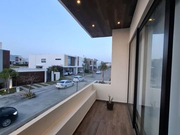 -Residencia en venta en Punta Tiburón, Residencial, Marina y Golf, Riviera Ver.