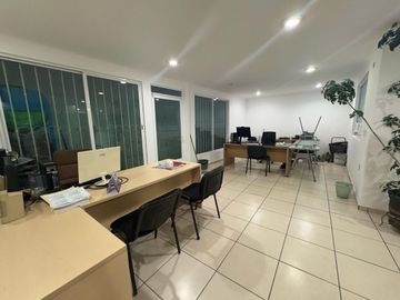 Edifico de oficinas en venta