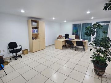Edifico de oficinas en venta