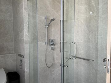 FOR SELL Condo Sindhorn Residences BTS-Chit Lom CX-116658