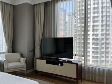 FOR SELL Condo Sindhorn Residences BTS-Chit Lom CX-116658