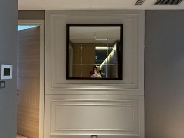 FOR SELL Condo Sindhorn Residences BTS-Chit Lom CX-116658