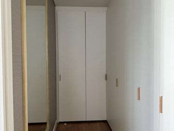 FOR SELL Condo Sindhorn Residences BTS-Chit Lom CX-116658