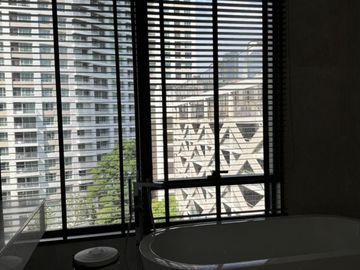 FOR SELL Condo Sindhorn Residences BTS-Chit Lom CX-116658