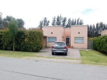 Alquiler temporalo Casa en San Ignacio La Bota al 1800 Maschwitz