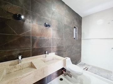 Casa en VENTA en LOMAS DE LA RIOJA
