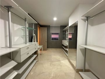 APARTAMENTO DE LUJO EN VENTA!  330 metros. Barrio El Golf