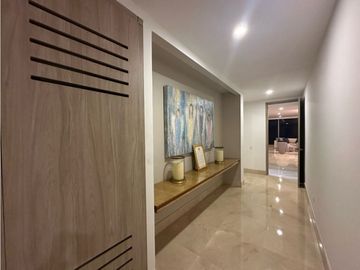 APARTAMENTO DE LUJO EN VENTA!  330 metros. Barrio El Golf