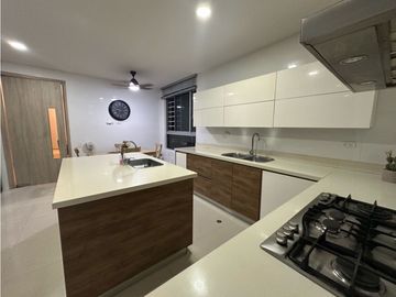 APARTAMENTO DE LUJO EN VENTA!  330 metros. Barrio El Golf