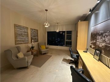 APARTAMENTO DE LUJO EN VENTA!  330 metros. Barrio El Golf