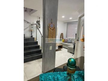 Casa remodelada en venta en villa campestre