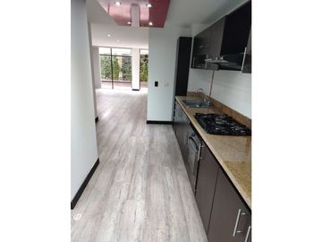 VENDO CASA EN CONJUNTO CERRADO EN CAJICA
