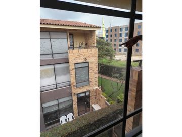 VENDO CASA EN CONJUNTO CERRADO EN CAJICA