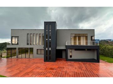 Venta Casa Campestre en  San Luis – Loma del Escobero, Envigado