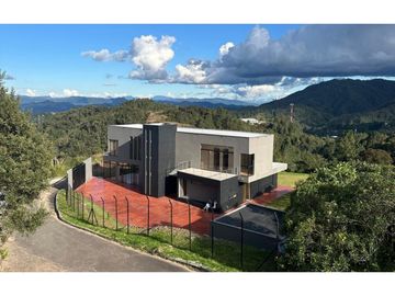 Venta Casa Campestre en  San Luis – Loma del Escobero, Envigado