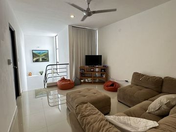 Casa en Venta en Privada Salvia, Floresta Mérida Yucatán.