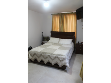 Vendo Casa en Conjunto Residencial en el barrio Limonar, Cali
