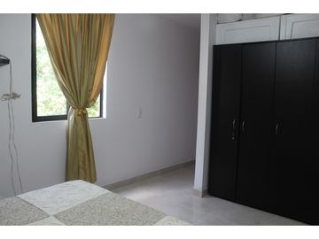 Vendo Casa en Conjunto Residencial en el barrio Limonar, Cali