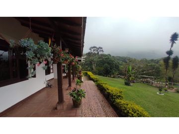 Vendo hermosa casa campestre en Dapa, Cali