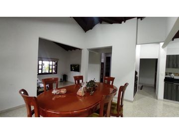 Vendo hermosa casa campestre en Dapa, Cali