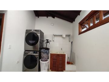 Vendo hermosa casa campestre en Dapa, Cali