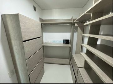 SE VENDE EXCLUSIVO APARTAMENTO EN BUENAVISTA