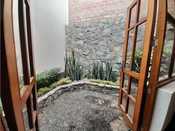 Casa en venta en Urb. San Jorge - Calle Tomasal en Surco