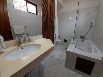 Casa en venta en Urb. San Jorge - Calle Tomasal en Surco