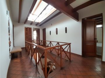 Casa en venta en Urb. San Jorge - Calle Tomasal en Surco