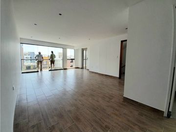 DEPARTAMENTO DE ESTRENO EN SURCO