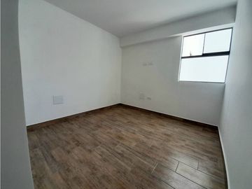 DEPARTAMENTO DE ESTRENO EN SURCO