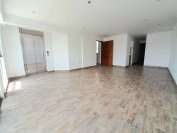 DEPARTAMENTO DE ESTRENO EN SURCO