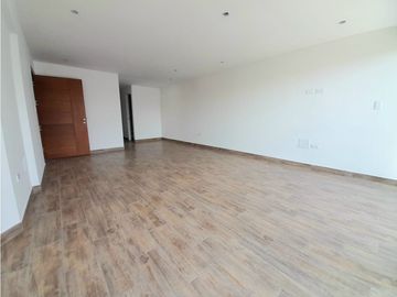 DEPARTAMENTO DE ESTRENO EN SURCO