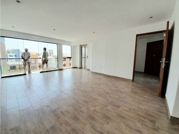 DEPARTAMENTO DE ESTRENO EN SURCO