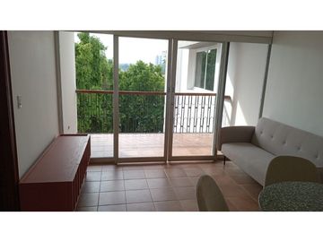 Venta de Casa con 3 pisos en Hato Pintado