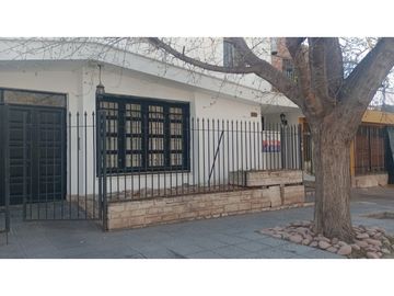 CASA EN LA CARRODILLA