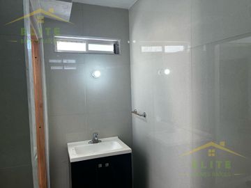 CASAEN VENTA COL. UNIDAD NACIONAL CD MADERO
