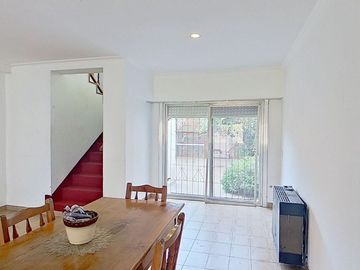 VENTA CASA 6 AMBIENTES EZPELETA