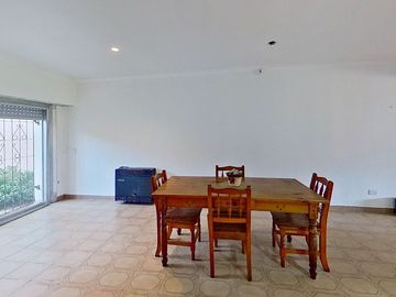 VENTA CASA 6 AMBIENTES EZPELETA