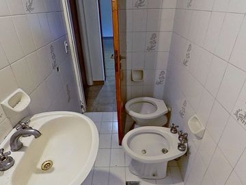 VENTA CASA 6 AMBIENTES EZPELETA